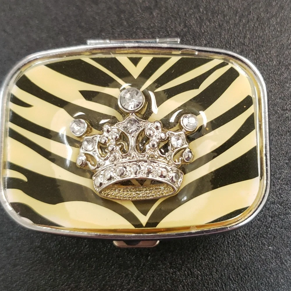 Pill Box. - Picture 4 of 10